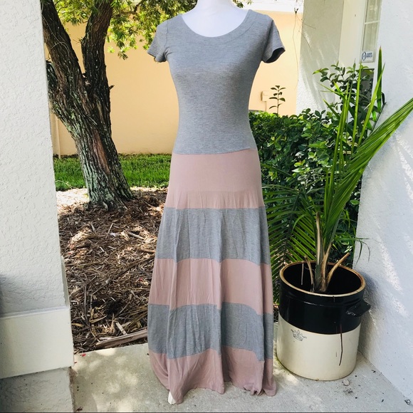 GAP Dresses & Skirts - GAP stretch maxi dress T-shirt XS Gray tan stripe